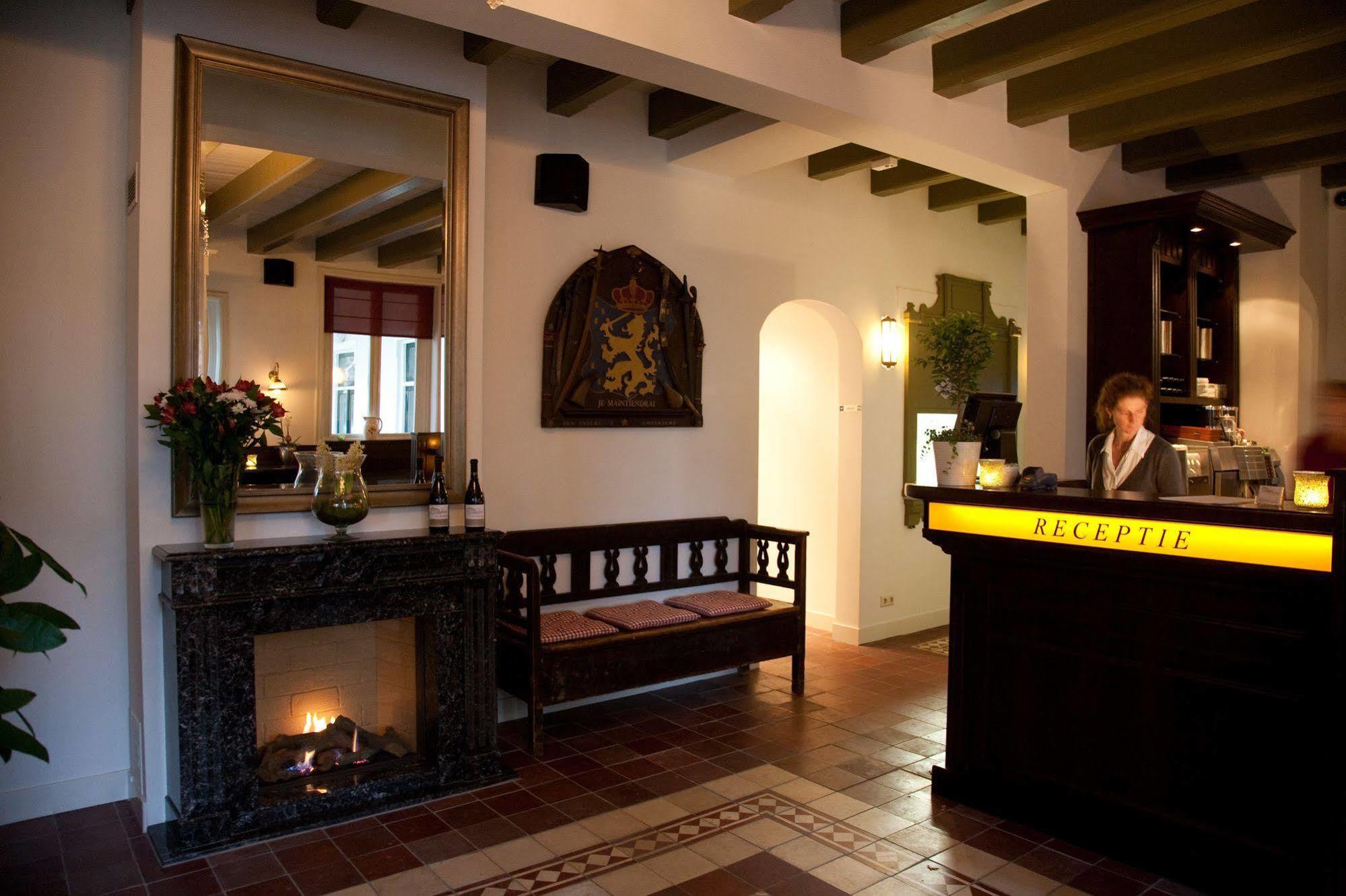 Hotel-Restaurant Het Rechthuis Muiderberg Extérieur photo